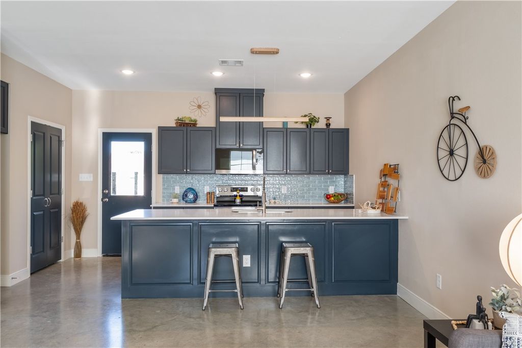 806 North Parker Avenue N, Bryan, TX 77803 — photo 4