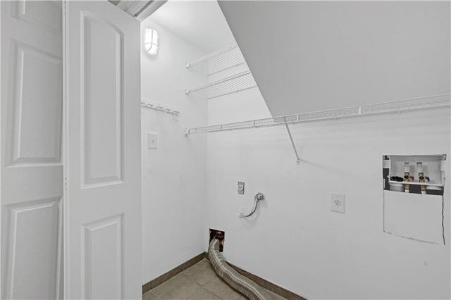 10 Plantation Drive NE, Atlanta, GA 30324