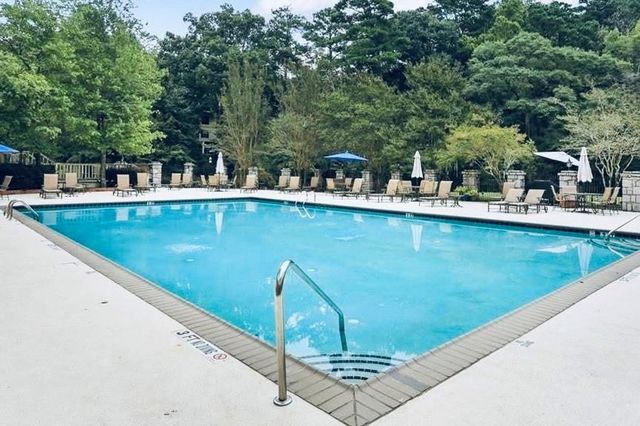 10 Plantation Drive NE, Atlanta, GA 30324