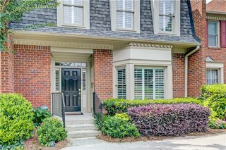 10 Plantation Drive NE, Atlanta, GA 30324