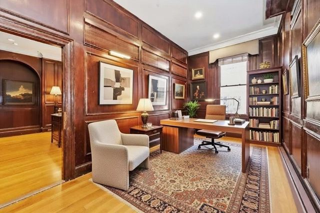 365 Beacon St, Boston, MA 02116