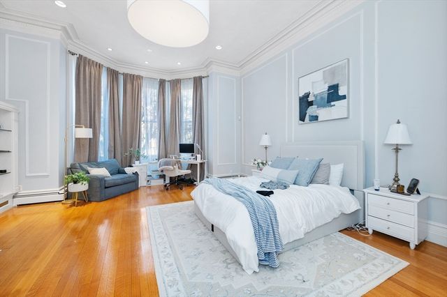 365 Beacon St, Boston, MA 02116