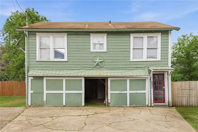 404 Hill Street, Bryan, TX 77803