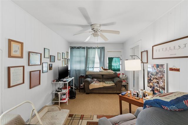 404 Hill Street, Bryan, TX 77803