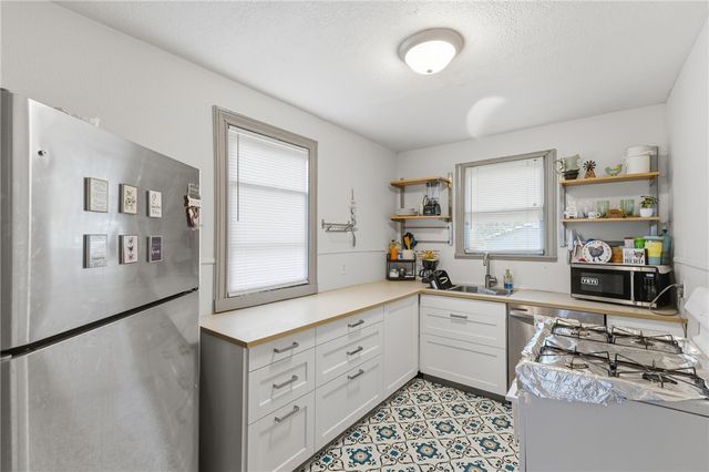 404 Hill Street, Bryan, TX 77803