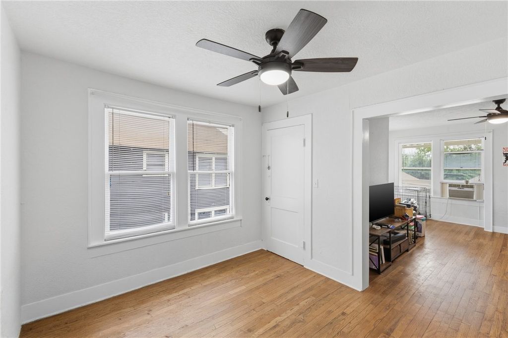 404 Hill Street, Bryan, TX 77803 — photo 2