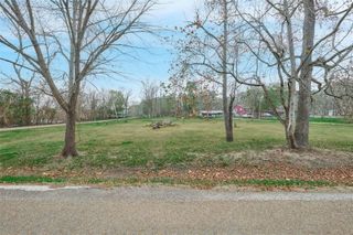 26 Lakeview Drive, Huntsville, TX 77320