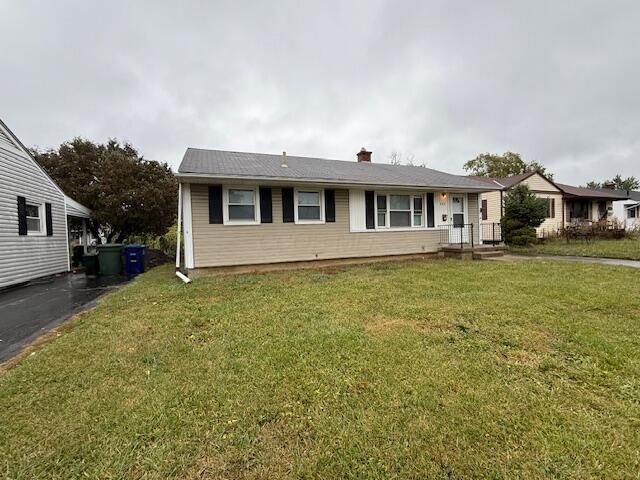 886 Carolyn Avenue, Columbus, OH 43224