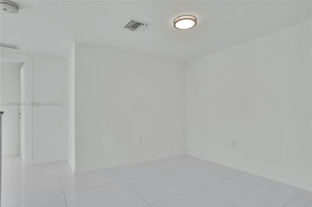200 Biscayne Boulevard Way 503, Miami, FL 33131