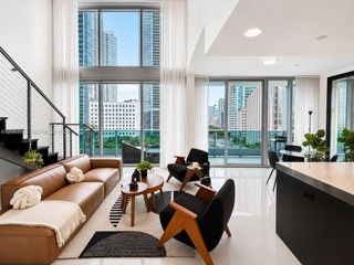200 Biscayne Boulevard Way 503, Miami, FL 33131