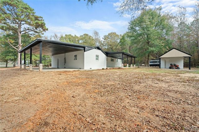 9596 AL HWY 60, Moundville, AL 35474