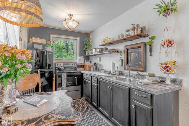 2337 County Road 380, Bono, AR 72416