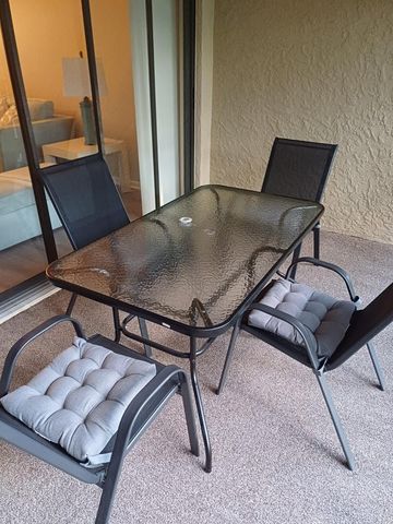 4821 WINSLOW BEACON 42, Sarasota, FL 34235