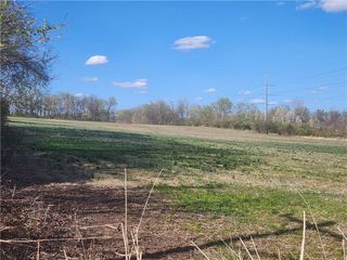 20602 E Truman Road N, Independence, MO 64056