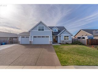 559 Se PALOMINO St, Sublimity, OR 97385