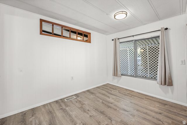 132 W ALTA VIEW WAY, Sandy, UT 84070