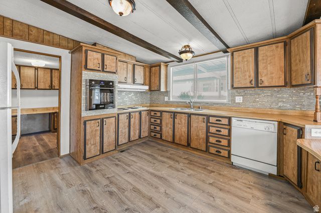 132 W ALTA VIEW WAY, Sandy, UT 84070
