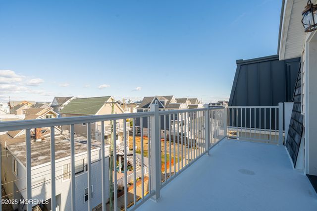 24 Surf Street, Sea Bright, NJ 07760