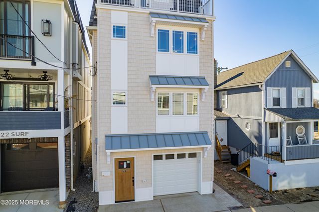 24 Surf Street, Sea Bright, NJ 07760