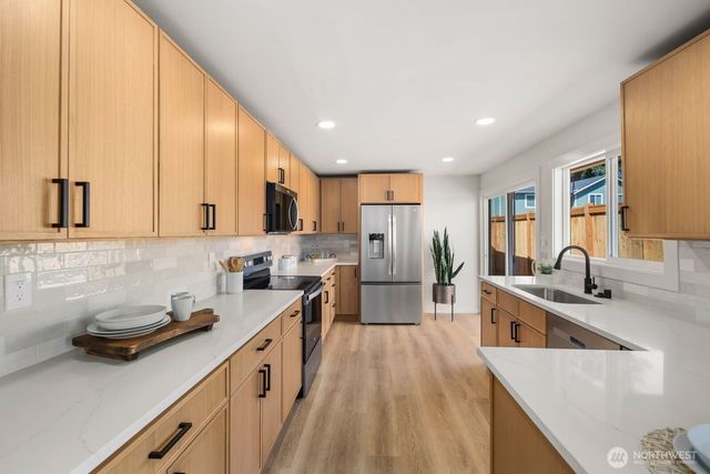 31618 119th Place SE, Auburn, WA 98092