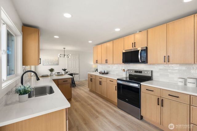 31618 119th Place SE, Auburn, WA 98092