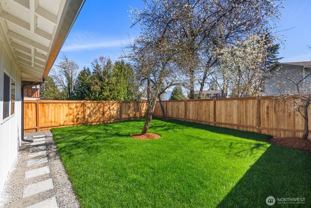 31618 119th Place SE, Auburn, WA 98092