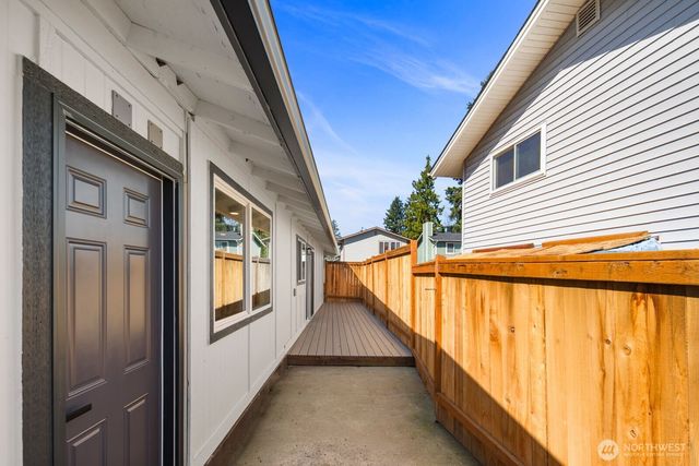 31618 119th Place SE, Auburn, WA 98092