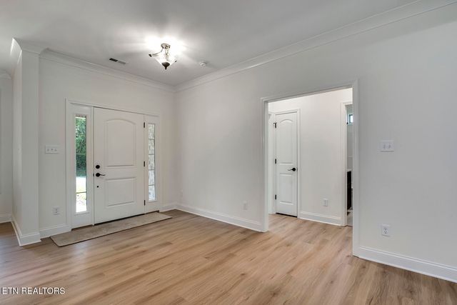 211 Mingo Way, Loudon, TN 37774