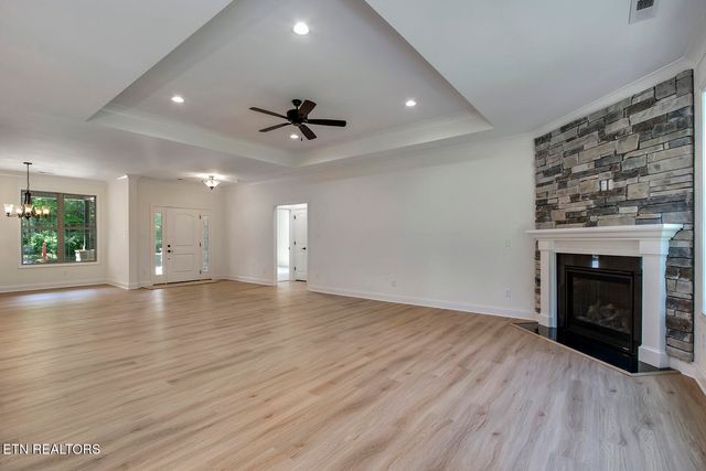 211 Mingo Way, Loudon, TN 37774