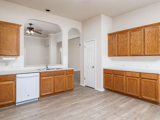 1216 Heppner DR, Cedar Park, TX 78613