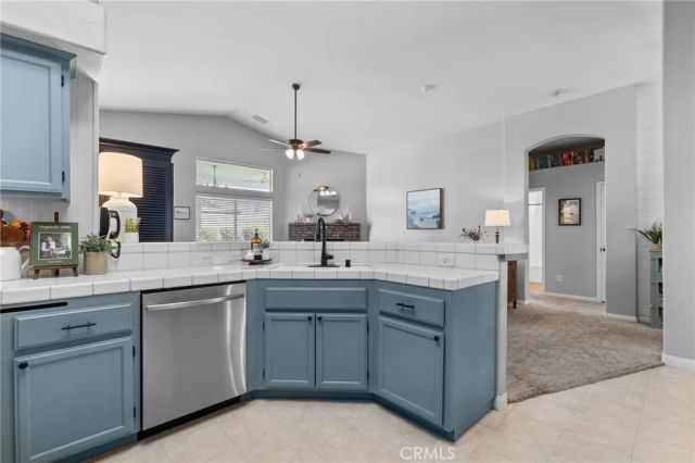 9906 Boone Valley Drive, Bakersfield, CA 93312