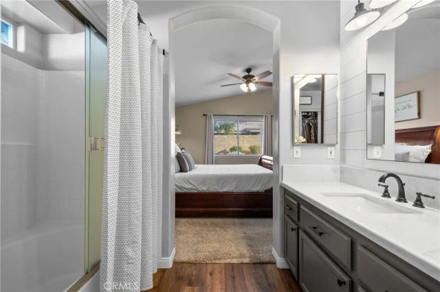 9906 Boone Valley Drive, Bakersfield, CA 93312