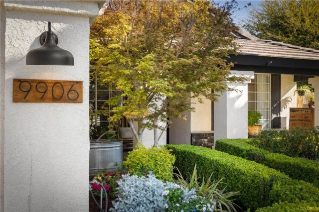 9906 Boone Valley Drive, Bakersfield, CA 93312