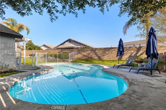 9906 Boone Valley Drive, Bakersfield, CA 93312