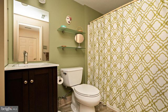 128 SANDPIPER LN, West Deptford, NJ 08086