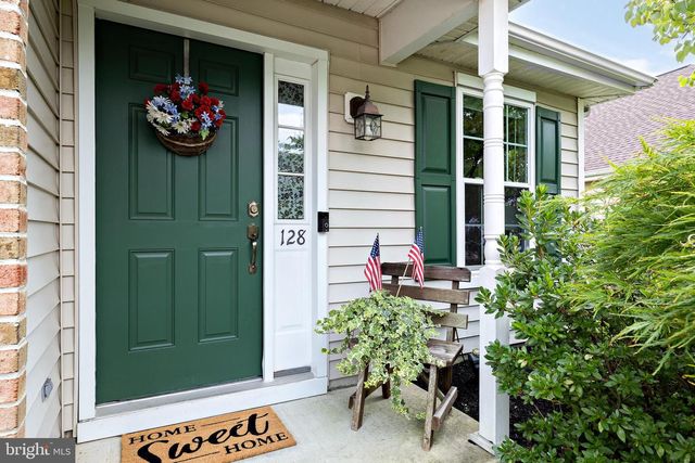 128 SANDPIPER LN, West Deptford, NJ 08086