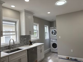 188 Sheridan Ave 2, Medford, MA 02155