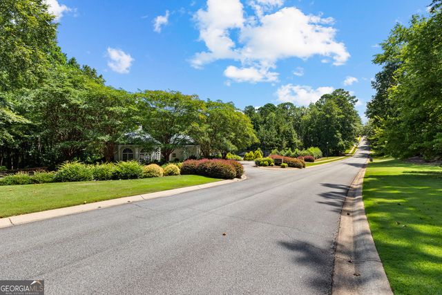 209 River Oaks Drive, Lagrange, GA 30240