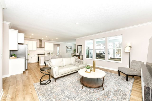 19478 Honeylocust Glen, Noblesville, IN 46062