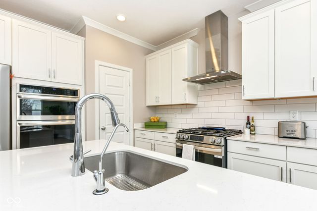 19478 Honeylocust Glen, Noblesville, IN 46062