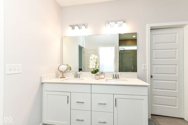 19478 Honeylocust Glen, Noblesville, IN 46062