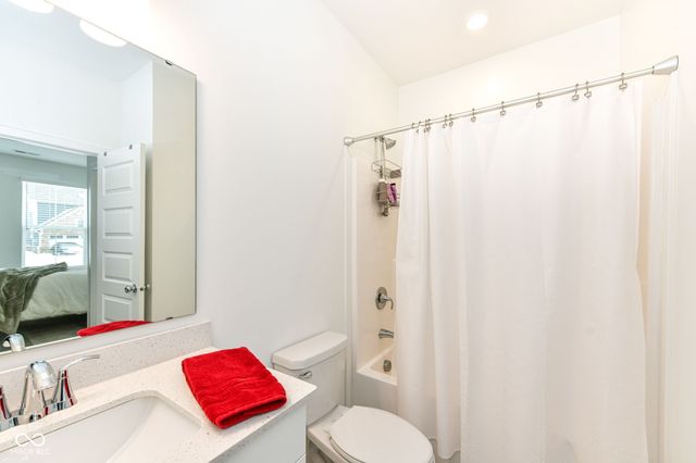 19478 Honeylocust Glen, Noblesville, IN 46062