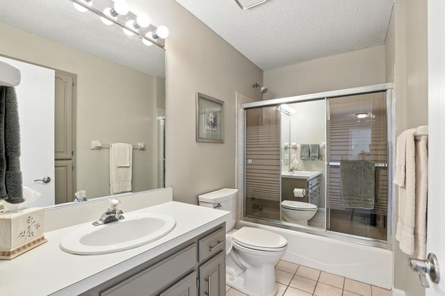 13429 Georgia Circle, Apple Valley, MN 55124
