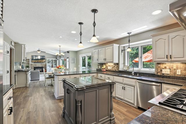 13429 Georgia Circle, Apple Valley, MN 55124