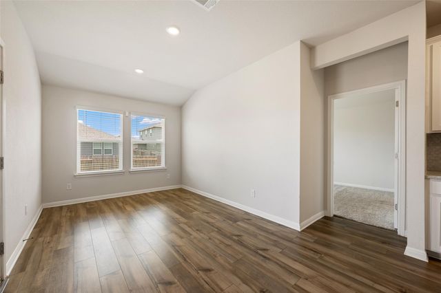 257 Fossil DR, Kyle, TX 78640