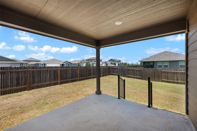 257 Fossil DR, Kyle, TX 78640