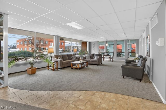 1480 Warren Road 708, Lakewood, OH 44107