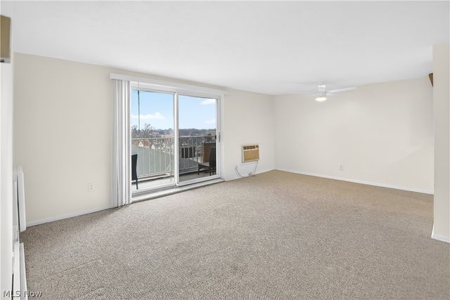 1480 Warren Road 708, Lakewood, OH 44107