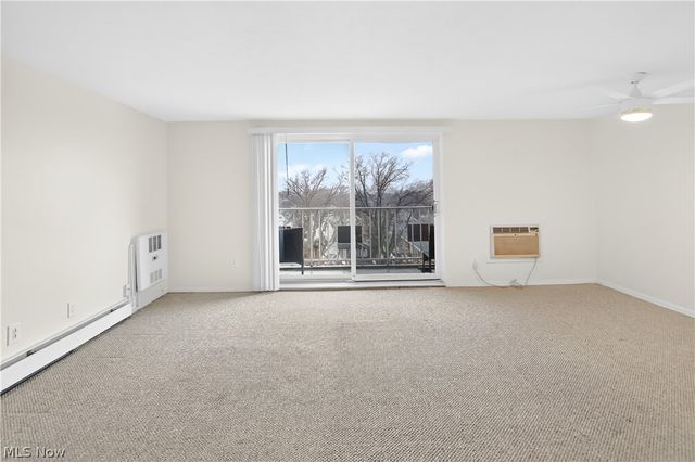 1480 Warren Road 708, Lakewood, OH 44107