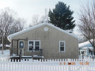 801 W Front Street, Buchanan City, MI 49107